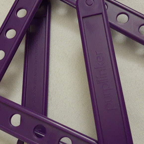 Fidget Fun Sensory Stress Relief Bundle NO BATTERIES NEEDED - Picture 5 of 16